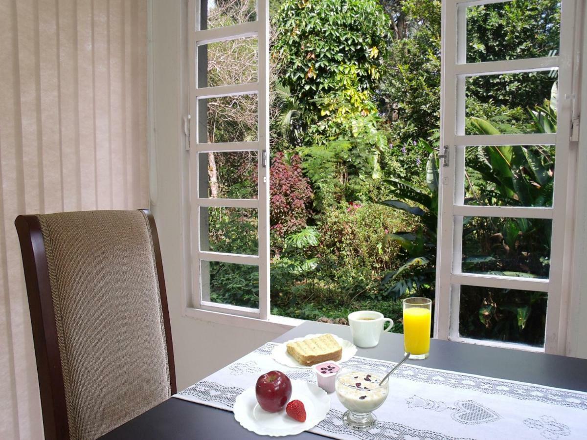 Hotel Curitiba Campo Comprido Luaran gambar